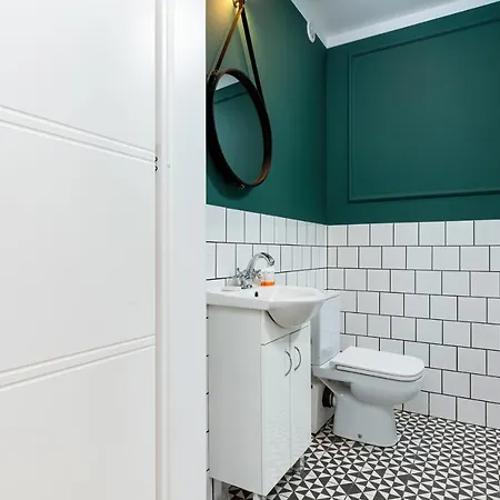 Apartament Chmielna By Renters Warszawa